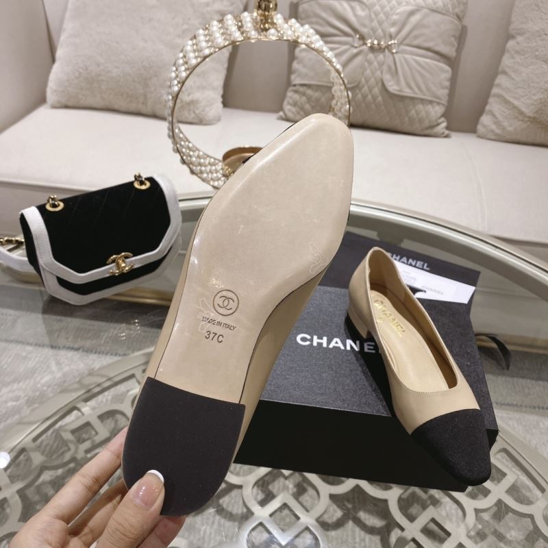 Chanel Low Shoes